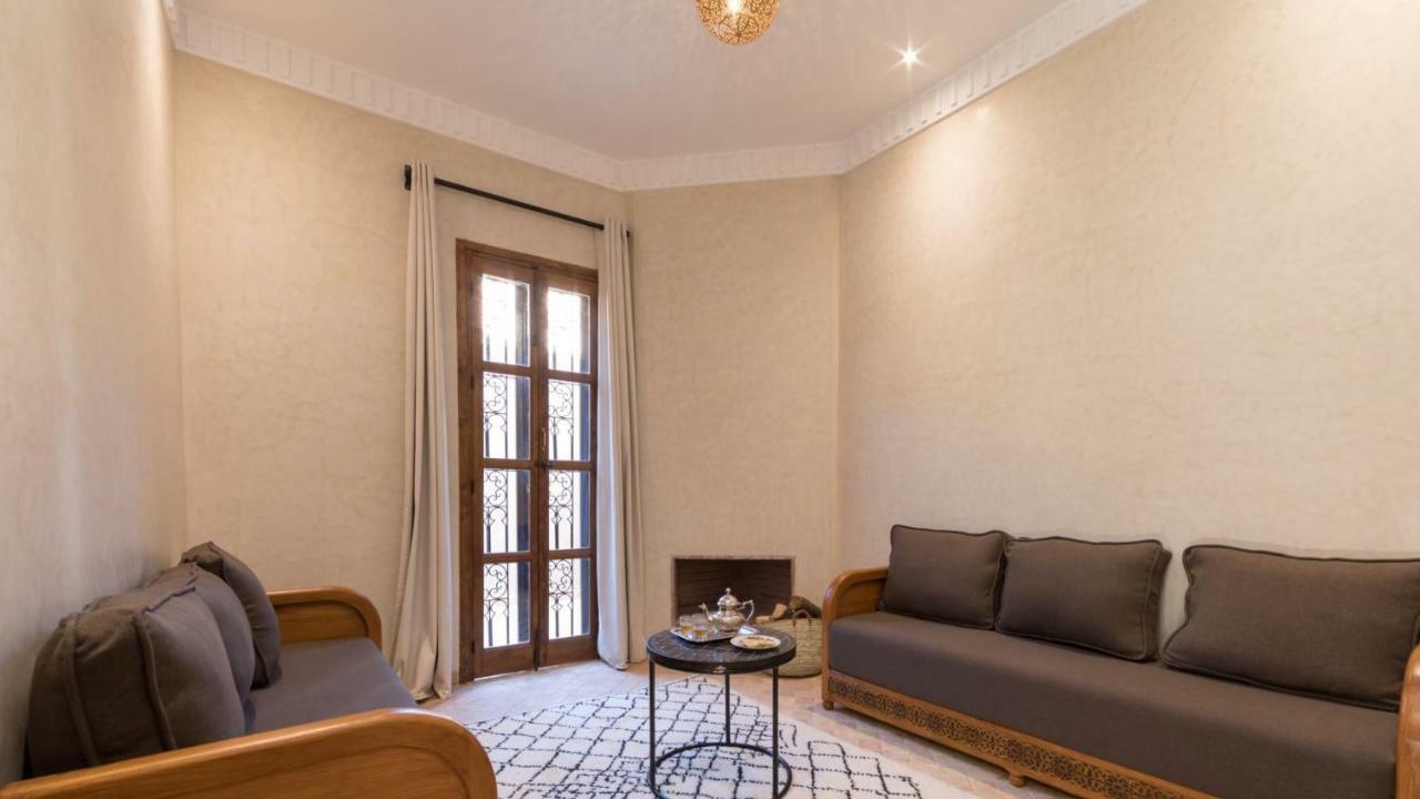 Chez Ichou Hotell Aït Idaïr Exteriör bild